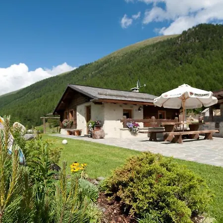 Chalet In Via Dali Mina